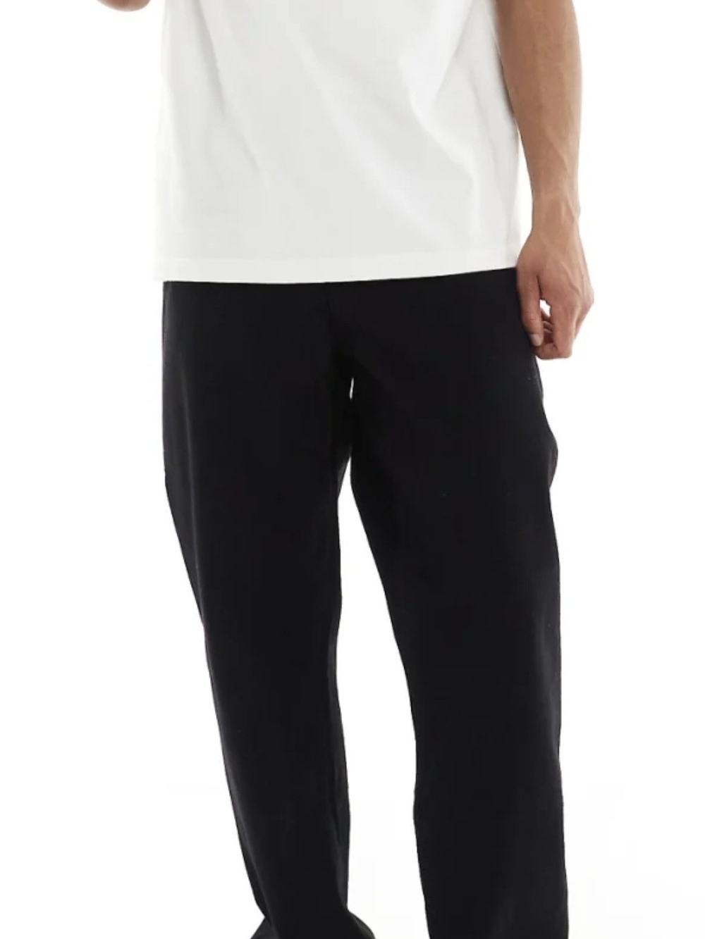 ASOS Men's Relaxed Jeans in Black